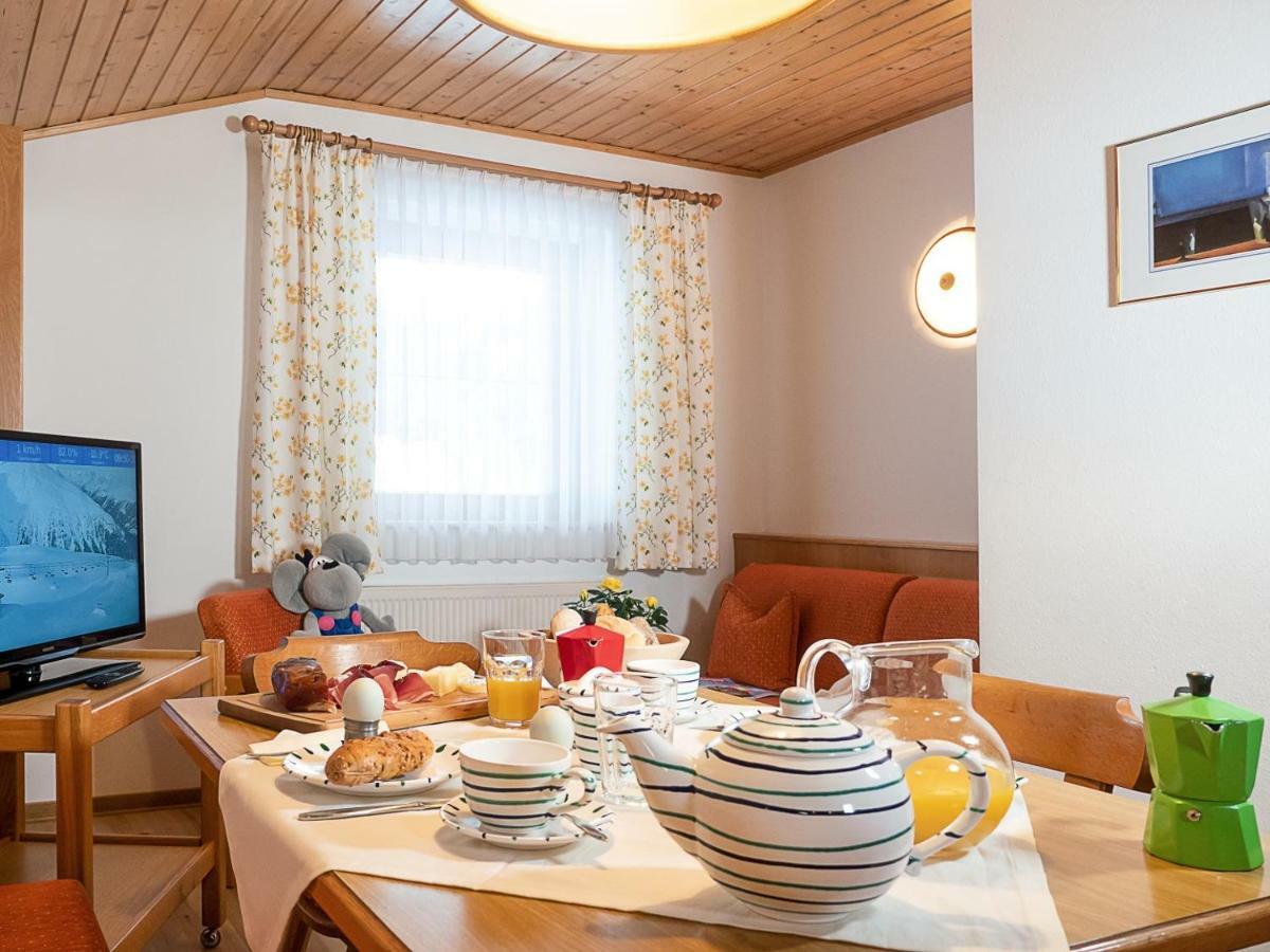 Appartement Haus Marianne à Sankt Jakob in Defereggen Extérieur photo
